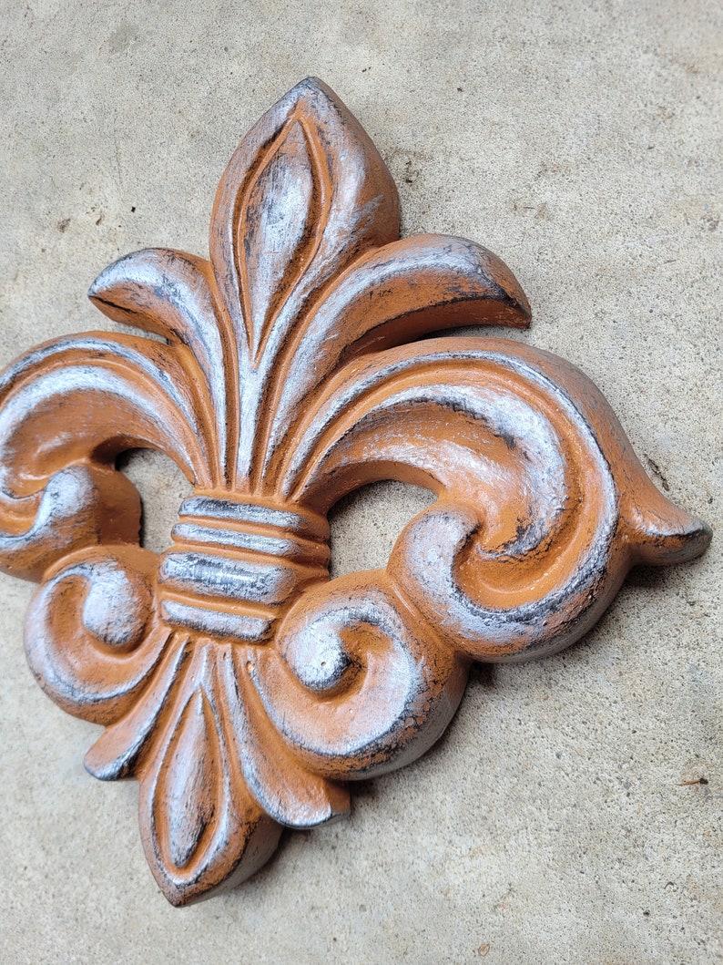 Fleur de Lis Wall plaque PICK YOUR COLOR Old World, Tuscan, French Country, Medieval Home Decor. Royal Queen King FleurDeLisJunkie image 7