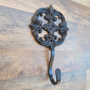 Iron Medallion Wall Hook - PICK YOUR COLOR - Coat Hook, Hat Rack, Jewelry Hook, Old World, Tuscan, Fleur de Lis, Organization Iron wall