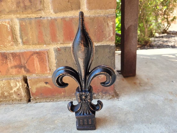Cast Iron Boy-Scout Fleur Fence Topper - 5/8" Ornamental Finial For Gates & Fences - Welding Required