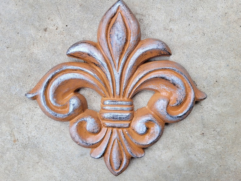 Fleur de Lis Wall plaque PICK YOUR COLOR Old World, Tuscan, French Country, Medieval Home Decor. Royal Queen King FleurDeLisJunkie image 6