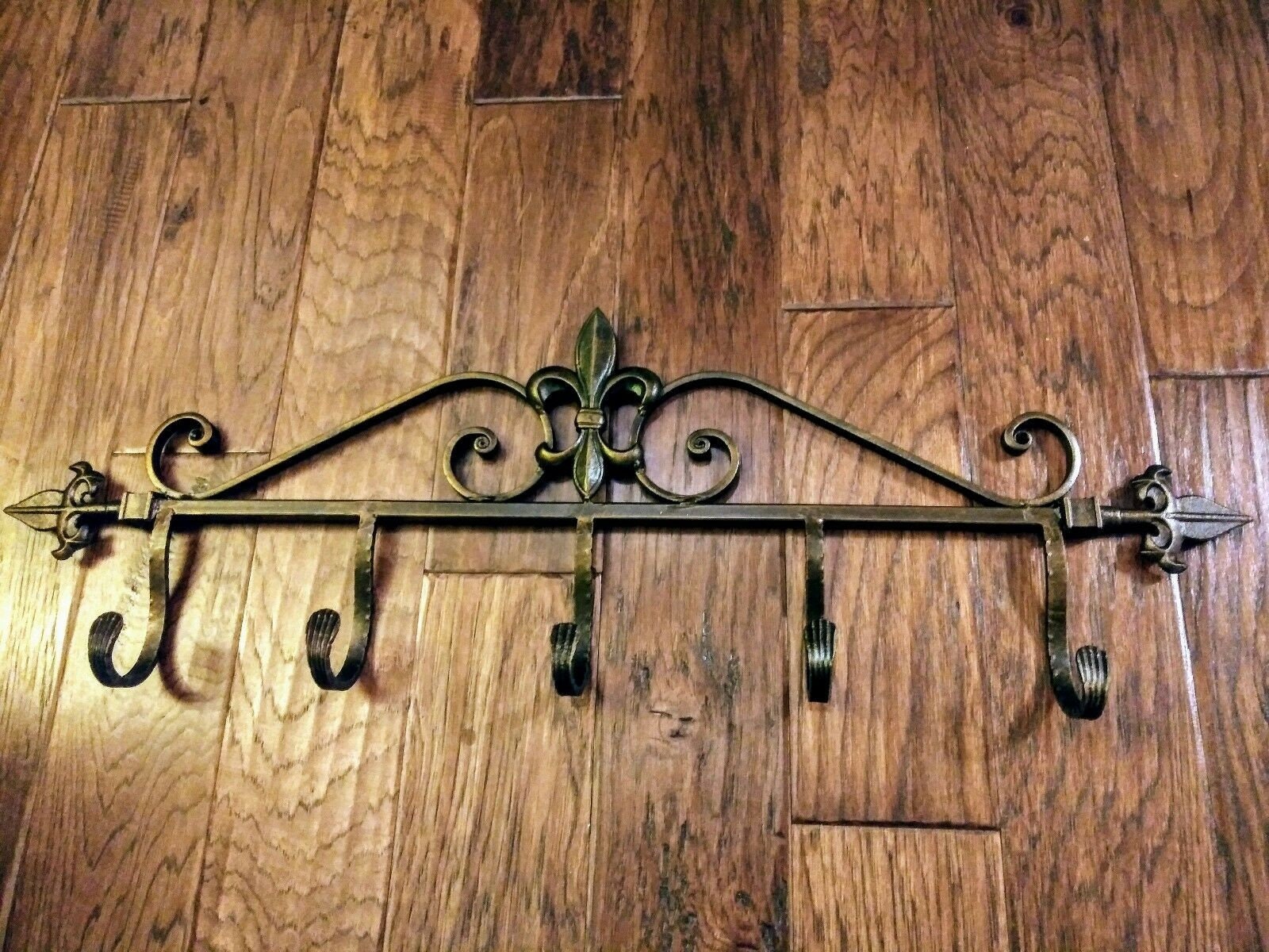 Fleur De Lis Wall Hook Metal Coat Rack PICK YOUR COLOR Iron Hat Rack Wall Organizer Mud Room Hook Farmhouse Wall Hook Fleurdelisjunkie Etsy