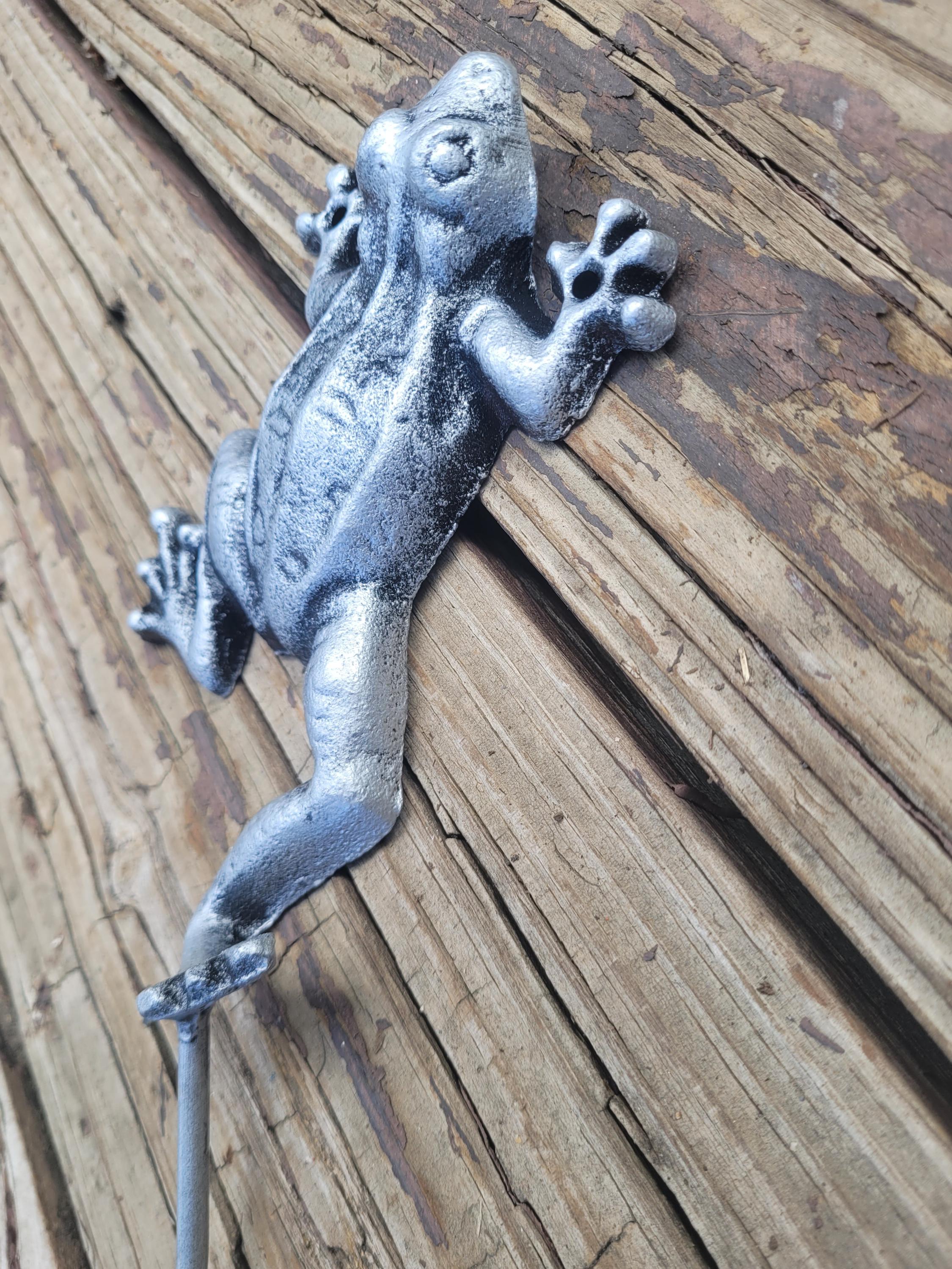 Frog Wall Hook | PICK YOUR COLOR | Cast Iron Wall Coat Rack