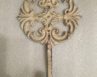 Iron Medallion Wall Hook - PICK YOUR COLOR - Coat Hook, Hat Rack, Jewelry Hook, Old World, Tuscan, Fleur de Lis, New Orleans decor