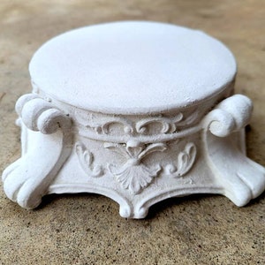 Capital Candleholder | PICK YOUR COLOR | Candle Riser | Pedestal Top | Wedding decor | Candle | Pillar Candleholder | FleurDeLisJunkie |