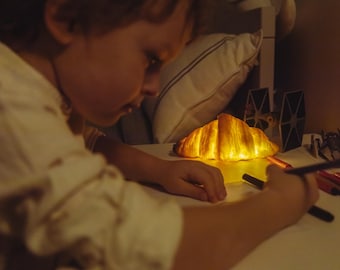 Echte croissantlamp met draad - uniek handgemaakt Ests decor