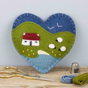 Cottage Heart Ornament Sewing Pattern, Downloadable PDF Felt Ornament Pattern image 4