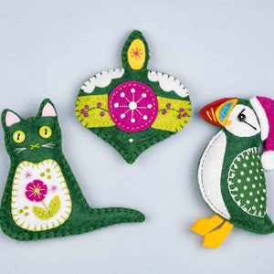 Emerald Green Cat Felt Christmas Ornament image 4