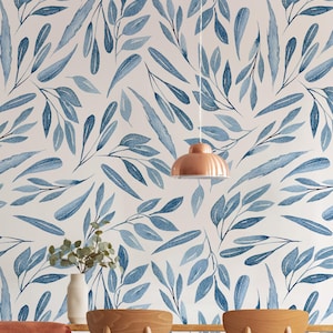 Carta da parati murale in stile boho-costiera, carta da parati con foglie blu, carta da parati con fogliame acquerello, carta da parati staccabile e attaccabile, decorazione da parete per casa sulla spiaggia moderna