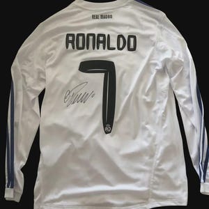 Camiseta del Real Madrid 2016 – Firmada a mano por Cristiano Ronaldo + Certificado Oficial de SportsCoa