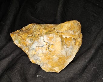 Chrome Chalcedony with Druzy Crystals