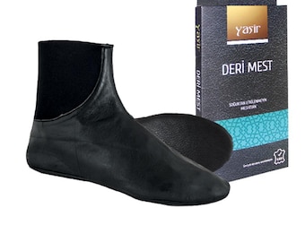 1 pair of Unisex 100% Quality Leather Socks, slip-on, no zip, boxed, Turkey prayer
