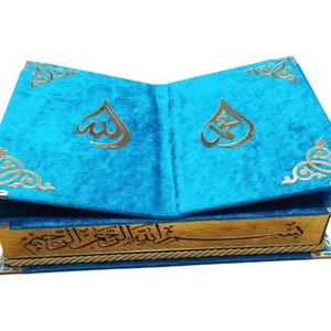 Eid-presentask i sammet med hela Koranen, pakistansk/indisk skrift, Raheel, olika storlekar