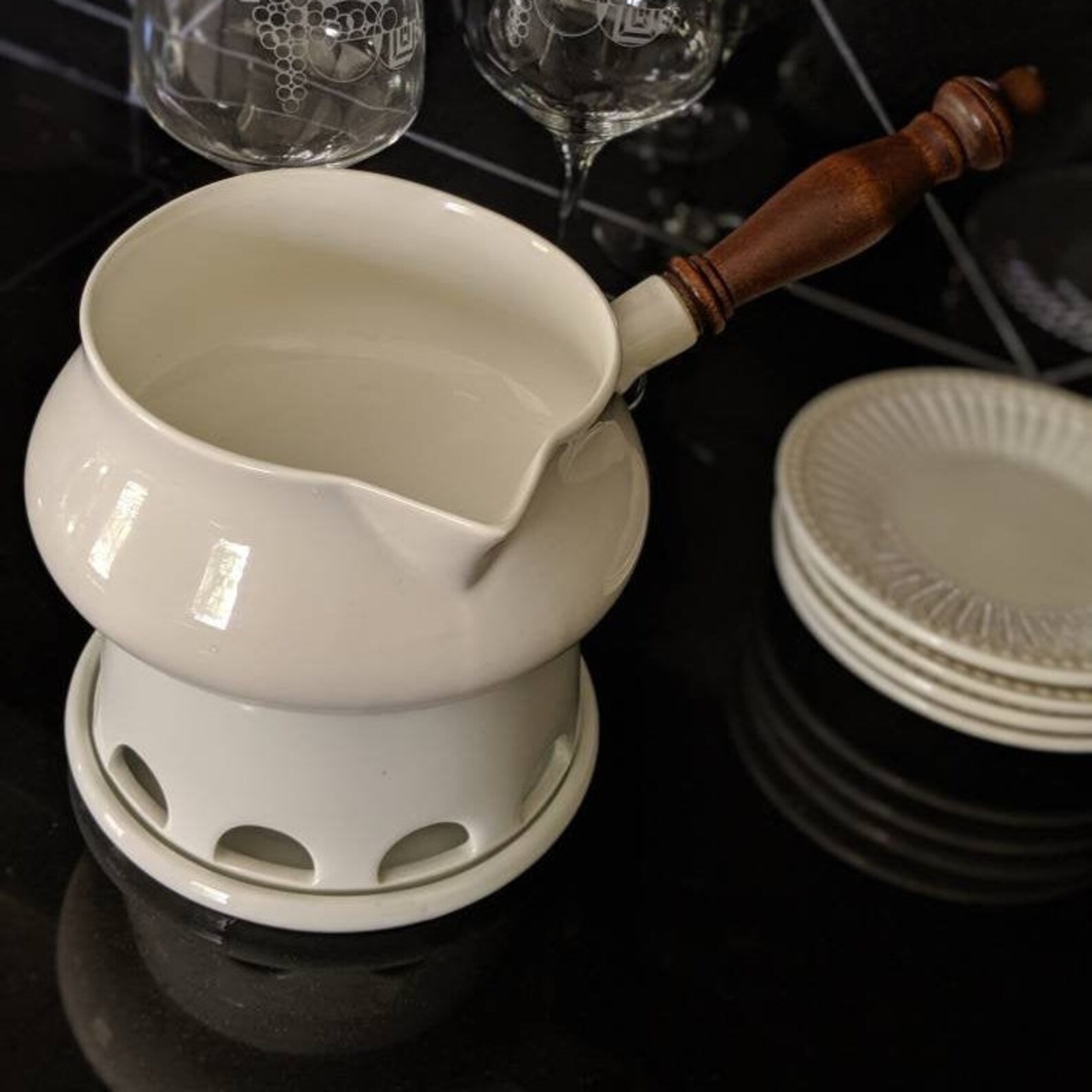 Classic White Fondue Pot With Warmer 70s Vintage Etsy
