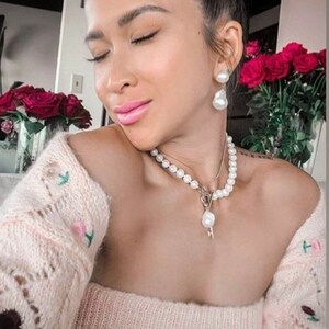 Baroque pearl pendant necklace;  pearl gold choker; gold toggle; toggle necklace; gifts for her; pearl necklace, wedding pearl necklace