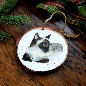 Ornament Hand Painted Wood Slice Ornament, Watercolor Painting, Christmas Wall Hanging, Hand painted Woodland Wooden Decor, Ornament