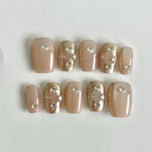 Elegant Gold Brush Stroke Press On Nails, Short Square False Nails, Crystal Accent Fake Nails, Reusable Glue On Nails
