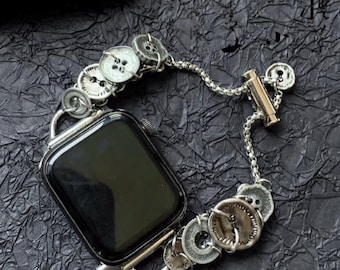 Pasek do zegarka Apple Watch z koralikami w stylu retro, pasek do smartwatcha z zawieszką w stylu vintage, srebrny pasek do zegarka Y2K, ręcznie robiony pasek do zegarka Apple Watch, pasek do zegarka w stylu punk