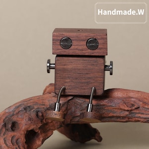 Roboter-Auto-Diffusor - Walnussholz mit Steampunk-Metallakzenten