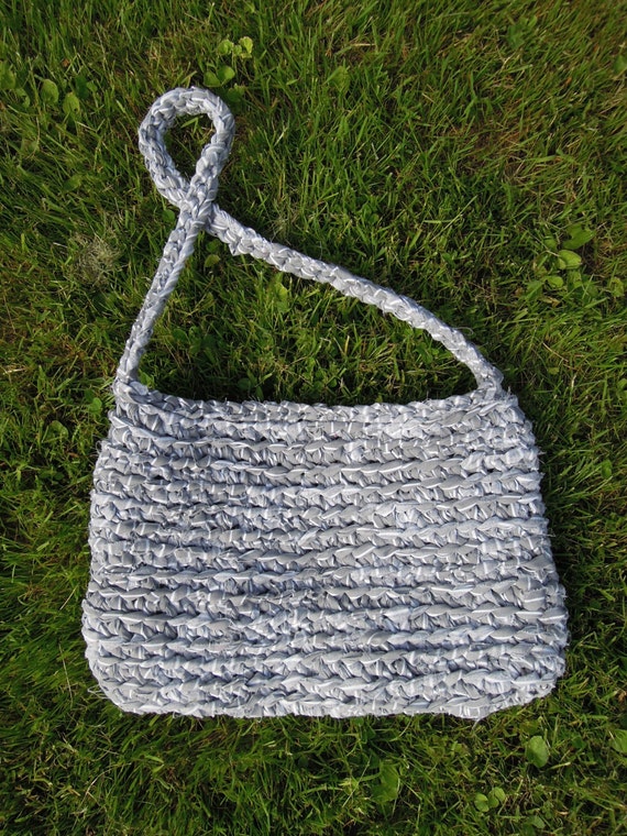 yarn purse