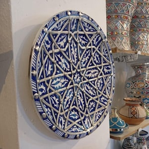 Royal Moroccan Wall Decor: Blue Ceramic Plate with Intricate Silver Metal Inlay (30cm)