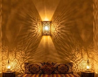 Handmade Moroccan Brass Wall Sconce – Geometric Shadow Lamp