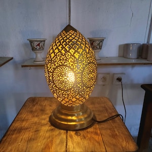 Moroccan Brass Table Lamp – Decorative Copper Night Light, Oriental Lampshade, Ambient Lighting for Bedroom
