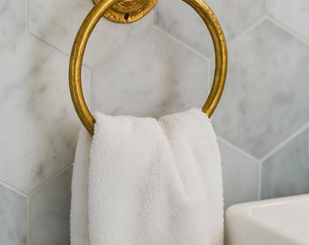 Handgemaakte messing handdoekring – Marokkaanse wandhouder voor badkamer- of keukendecoratie