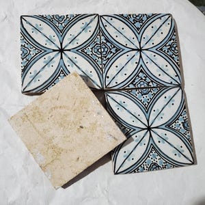 Handmade Moroccan Zellige Tile: Authentic Home Decor (10x10 cm)