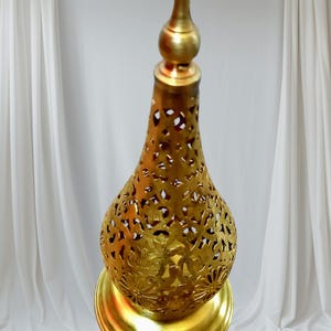 Handcrafted Moroccan Brass Lantern – Elegant Candlelight Illumination
