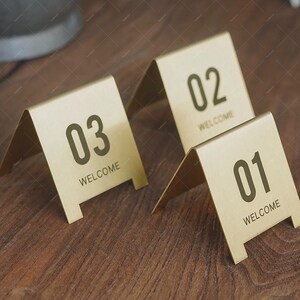 Messing nummerbord, dubbelzijdig restaurantreserverings- of bestellabel, metalen nummerplaatstandaard, perfect voor feestjes, verjaardagen en evenementen