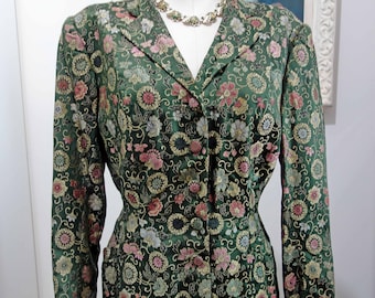 Vintage Debenham & Freebody London Tailored Jacket Principios de los años 60 Seda floral verde Cita real Novedad Botánica Chinoiserie Seda