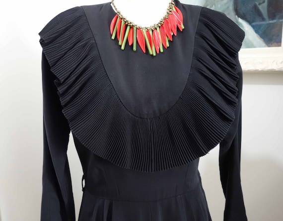 Vintage Designer Suzy Perette Dramatic Large Ruffl