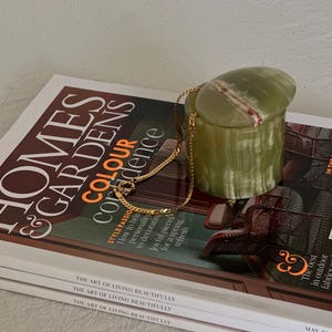 Vintage Onyx Trinket Box with Lid Green and Burgundy Onyx Jewellery Box Vintage Stone Box Collectible Onyx Vintage Midcentury Home Decor