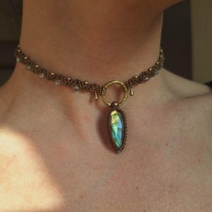 Labradorite macrame choker/boho necklace/ethnic jewelry/elegant necklace/handmade necklace/crystal necklace/gemstone necklace/hippie/beaded