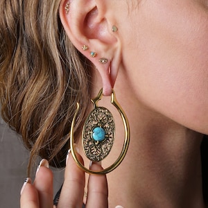 Ganchos para orejas de filigrana dorada con turquesa para orejas estiradas de 4 mm/6 g, aretes de calibre tribal bohemio, joyería de calibre, PRECIO POR PIEZA