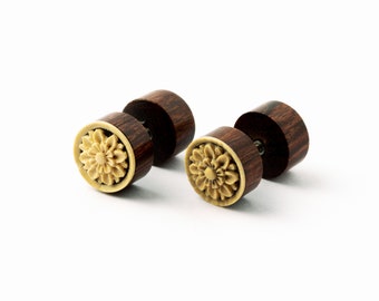 Lotus flower wood fake gauge earrings, organic wood fake plug earrings, unisex wooden earrings, eco friendly natural fake gauge jewelry