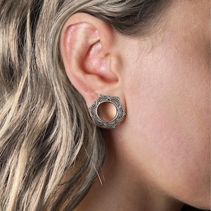 Flower Mandala plug tunnels, silver colour ear tunnels plug earrings gauges 4mm/6g-25mm/1’’ plugs & tunnels, gauge Jewelry, PRICE PER SINGLE