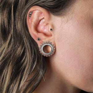 Silver tribal flower plug tunnels, ear tunnels gauge earrings 4mm (6g)-25mm (1’’) stretched ears plugs and tunnels,PRICE PER SINGLE