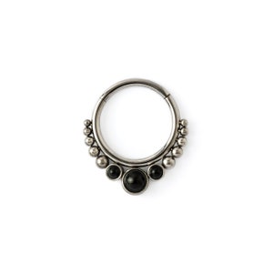 Black Onyx Septum Clicker, surgical steel piercing ring 1.2mm(16g), 6mm, 8mm, 10mm gemstone hinged segment ring for tragus, helix, cartilage