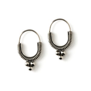 925 Sterling Silber Coiled Hoop Ohrringe, Boho Ohrringe oval kleine Creolen, Boho ethnischen indischen Creolen für Frauen