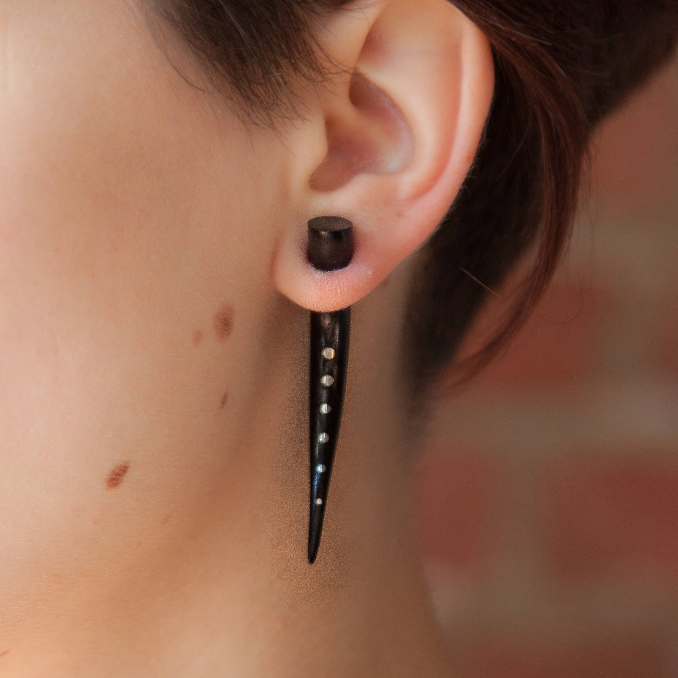 Spike Ear Stretchers With Silver Dots, Taper Wood Stretched Ears Gauge  Earrings 5mm/4g,7mm/9/32 Black Ear Gauges, Alternative Gauge Jewelry - Etsy  Sweden