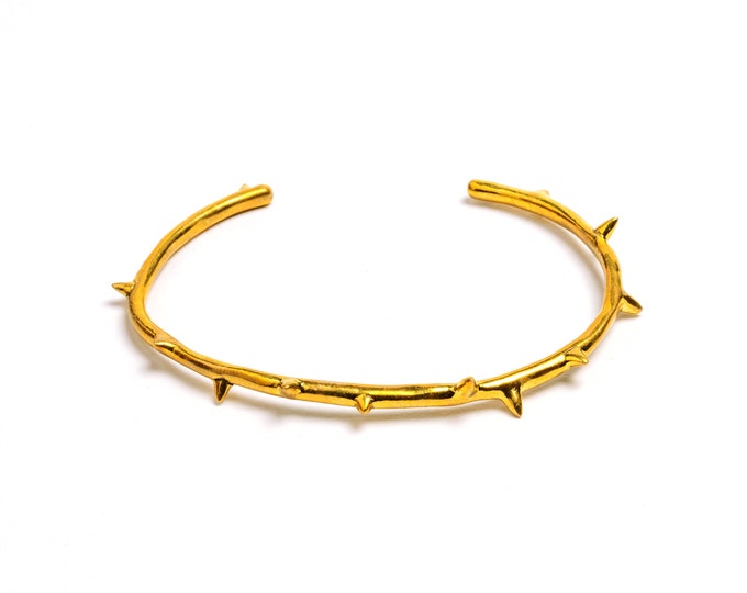Golden gothic spiky thorn bangle cuff bracelet delicate and edgy, unisex jewelry for men and women