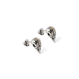 Sparrow skull stud earrings, 925 sterling silver bird skull ear studs, gothic dark earrings, morbid unisex alternative jewellery