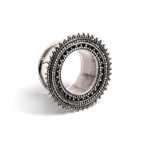 Silver Indian ear tunnels, tribal ear gauges, stretched ears plug tunnels 4mm(6g) - 25mm(1’’) plugs & tunnels gauge jewelry,PRICE PER SINGLE