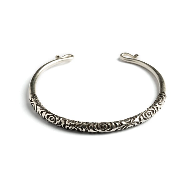 Tribal Silver open cuff bracelet, 95% oxidised silver etched bracelet, chunky handmade Hill Tribe bangle, unisex statement bangles bracelet