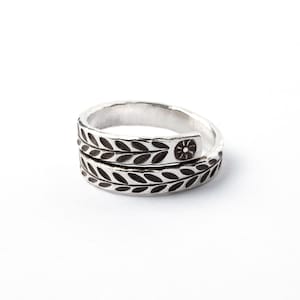 Tribal Silver Adjustable Ring,Hill Tribe,Leaf Silver Ring,Branch Ring,Oxidise Silver Ring,Boho Silver Ring,Wrap Ring,Handmade Silver Ring