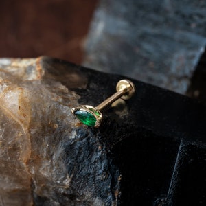 14k Gold Labret with Green CZ Marquise, internally threaded screw on earring 1.2mm/16g gold flat back cartilage earring, medusa, Monroe