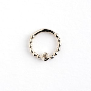 Sterling Silber Septum Ring mit Topas, winziges Septum mit Edelstein, Piercing Ring 1,2 mm (16g) Tragus, Helix, Knorpel, Daith, Nasenring