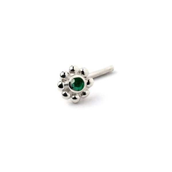 925 Silver flower nose stud avec Green Onyx, dainty gemstone nose stud L shape nose post, minuscule anneau de nez 20g, bijoux de nez uniques faits à la main