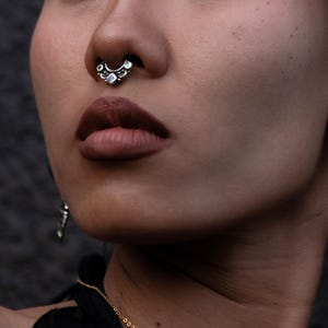 Silver septum ring with Abalone shell, boho tribal piercing ring 1mm/18g nose ring hoop, helix, tragus, rook, Unique handmade septum jewelry